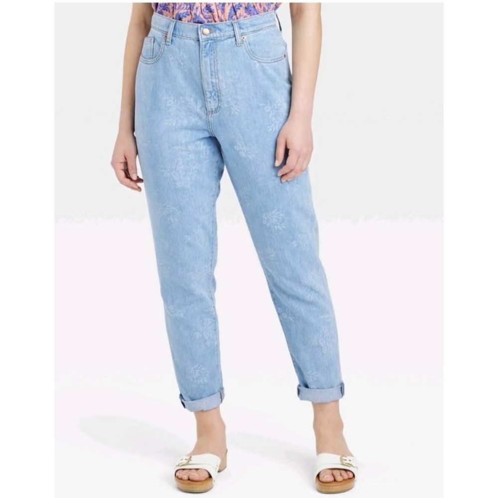 Universal Thread Floral Jeans